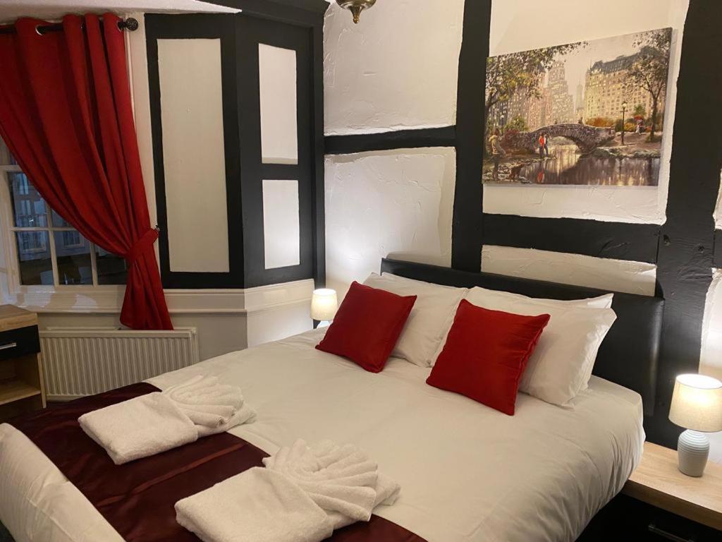 Bugle Hotel Titchfield Eksteriør billede